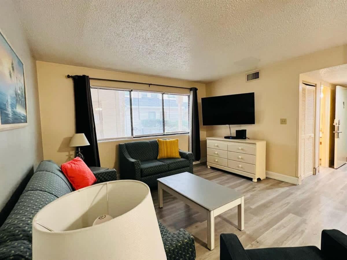 *A Family Retreat*Pool*Steps To The Beach*Approved Dogs*D18-9 Myrtle Beach Ngoại thất bức ảnh