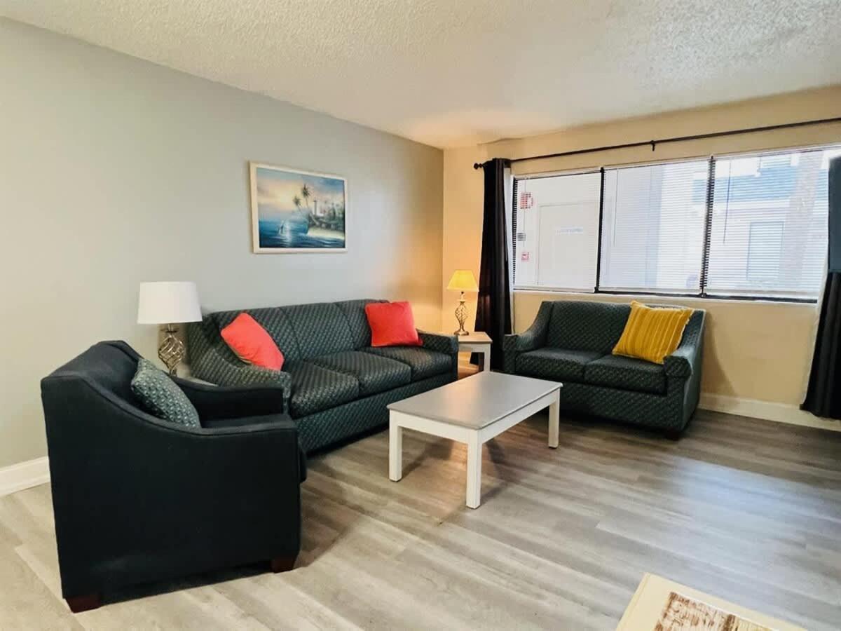 *A Family Retreat*Pool*Steps To The Beach*Approved Dogs*D18-9 Myrtle Beach Ngoại thất bức ảnh